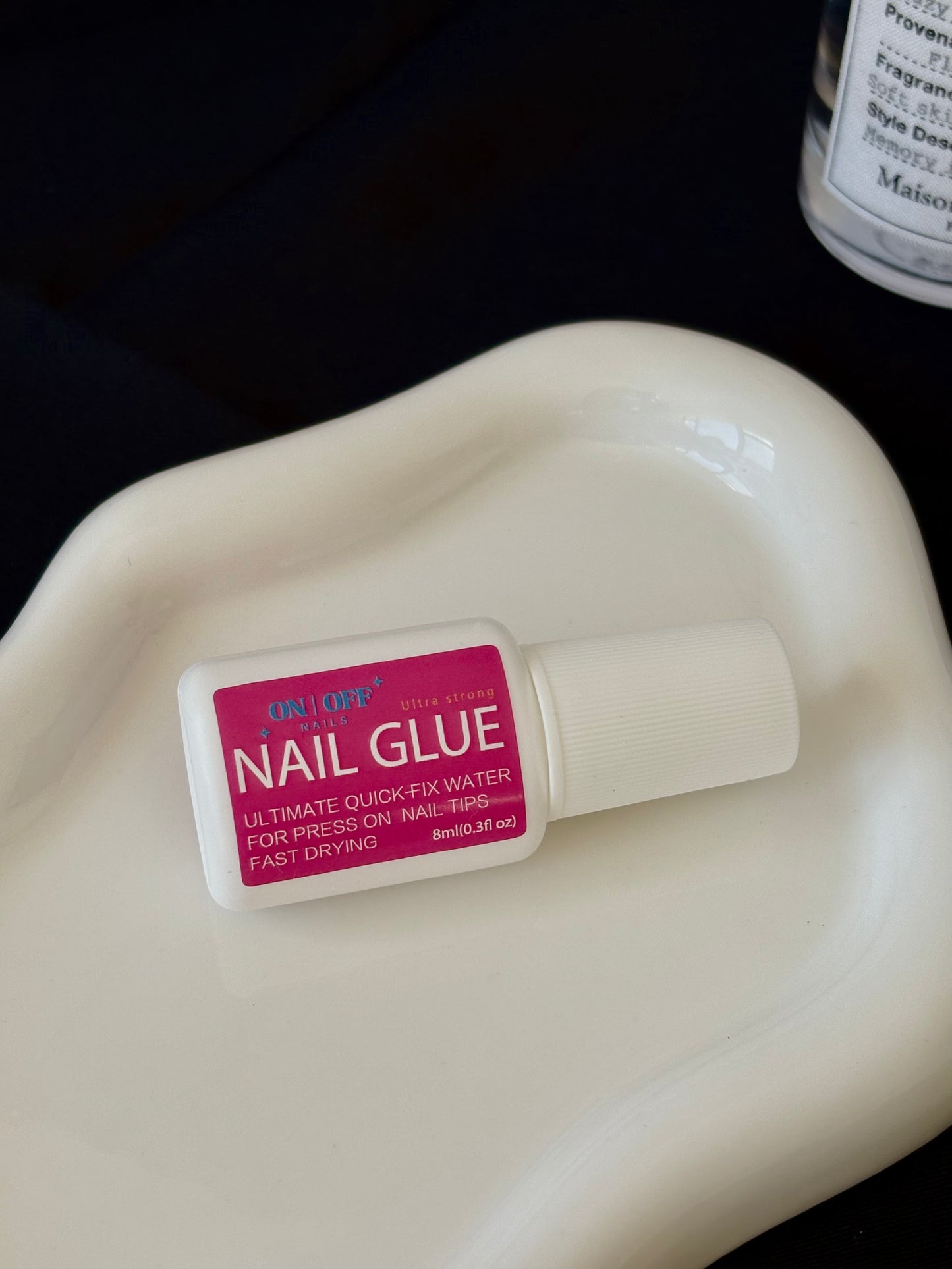 Super Strong Brush-On Glue (8ml)